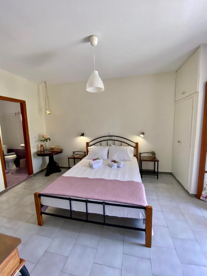 Lemon Tree Apartments A D Argostolion Exterior foto