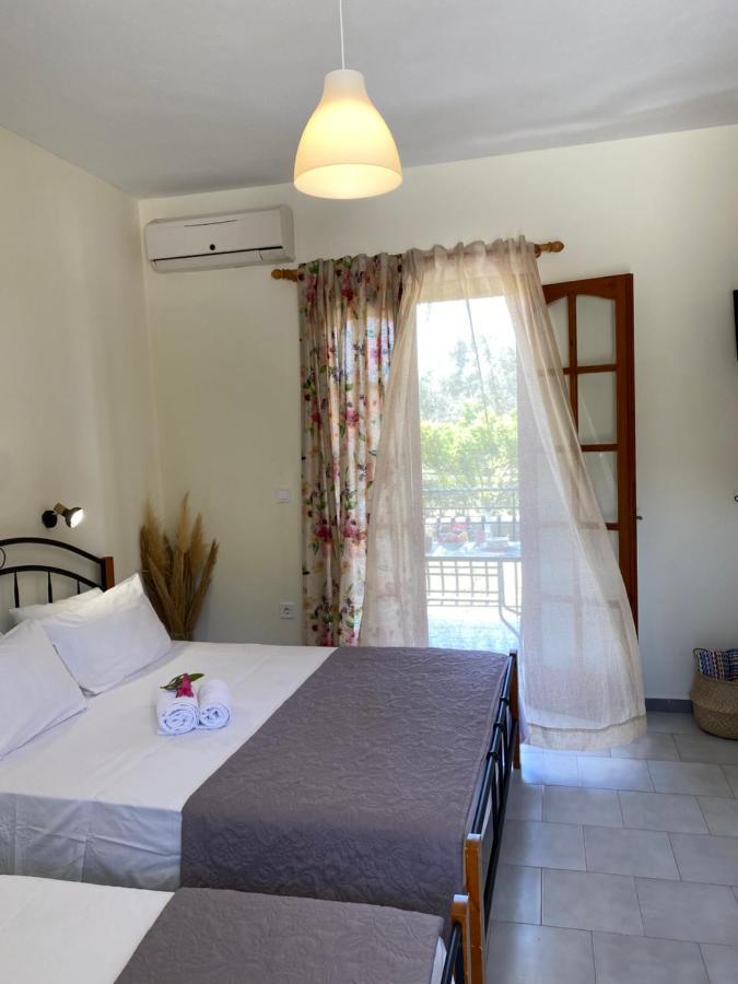 Lemon Tree Apartments A D Argostolion Exterior foto