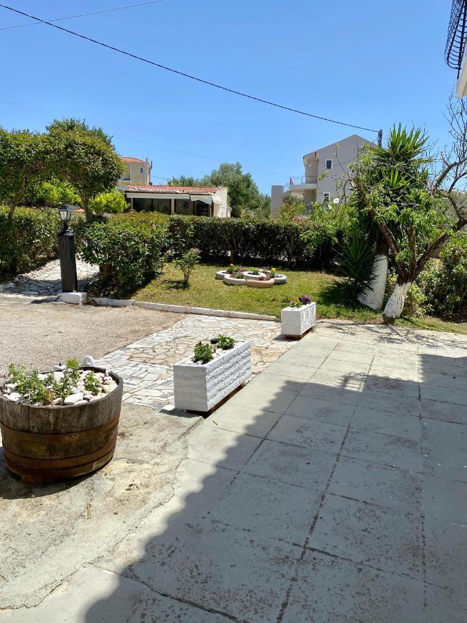 Lemon Tree Apartments A D Argostolion Exterior foto