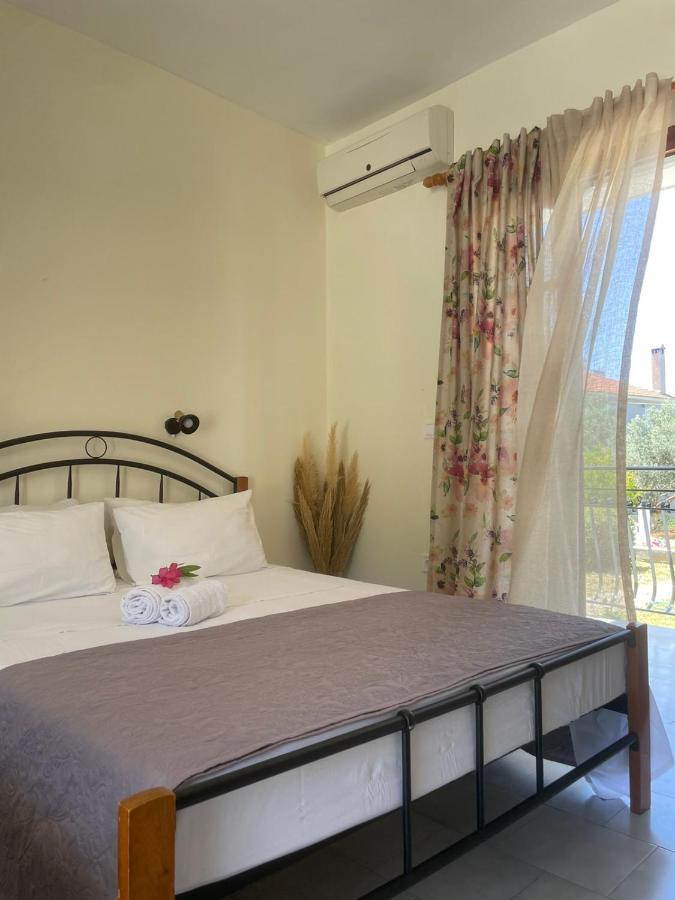 Lemon Tree Apartments A D Argostolion Exterior foto